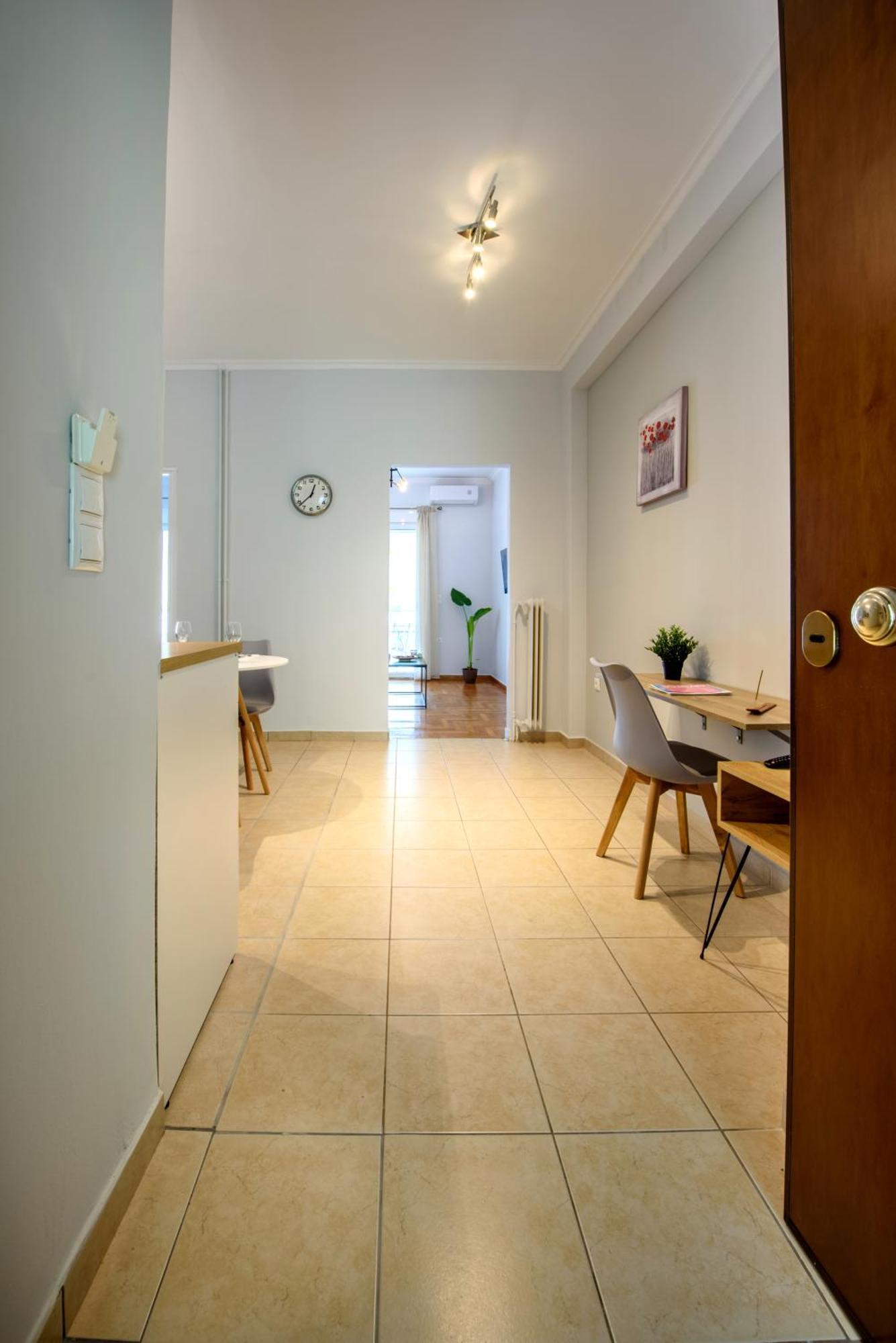 Spacious And Modern One Bedroom Apartment Atena Exterior foto